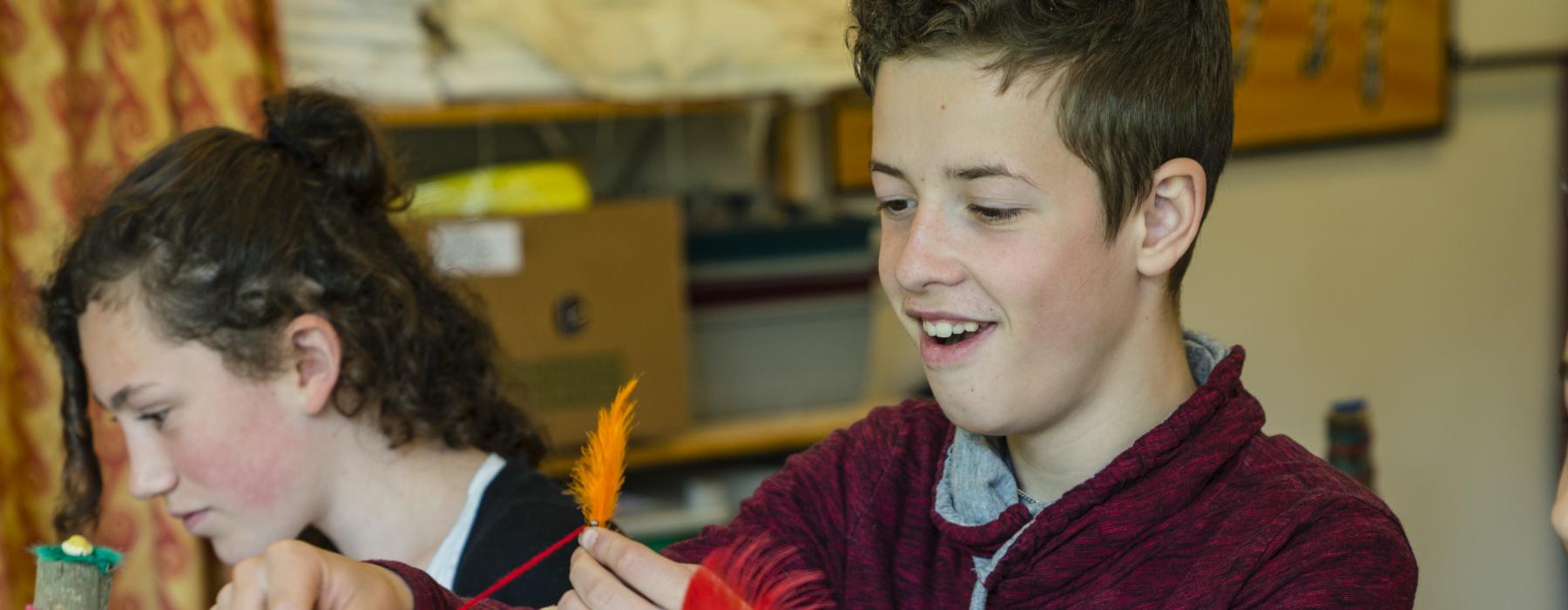 Krachtbeelden - Afrika Museum - Voortgezet onderwijs